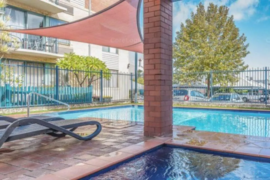 Subi Central Close Cbd Hospitals Wifi Netflix Wine Perth 0*,  Australia