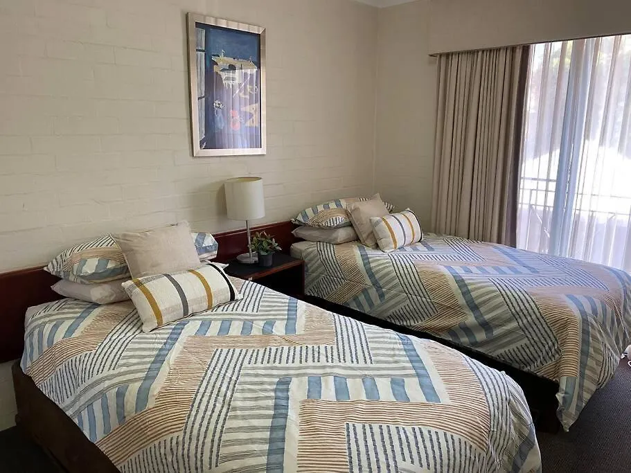 Apartment Subi Central Close Cbd Hospitals Wifi Netflix Wine Perth